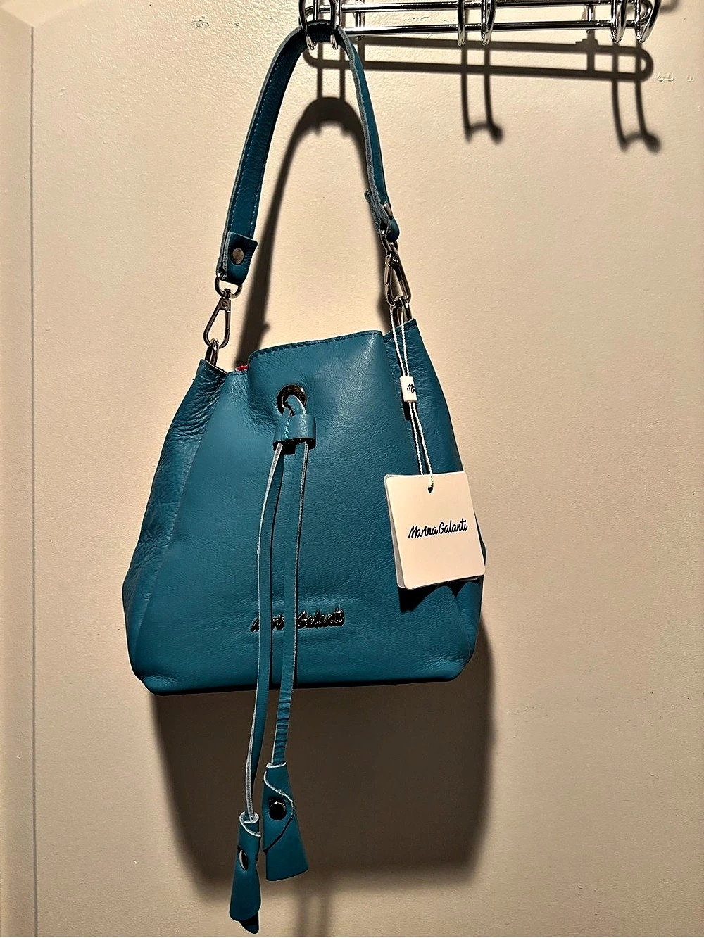 NWT Marina Galanti Turquoise Pebbled Leather Bucket Bag Red Interior